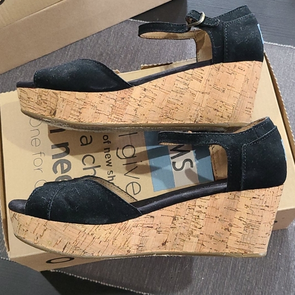 Wedges - Picture 4 of 7